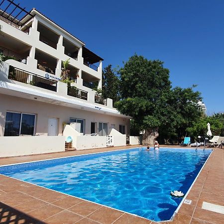 Homesweethome Paphos 外观 照片